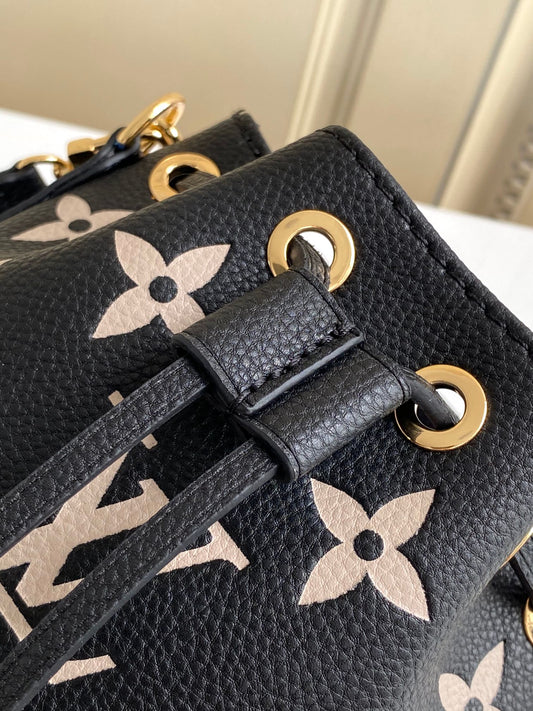 1:1 Black Nano Noé Bucket Bag