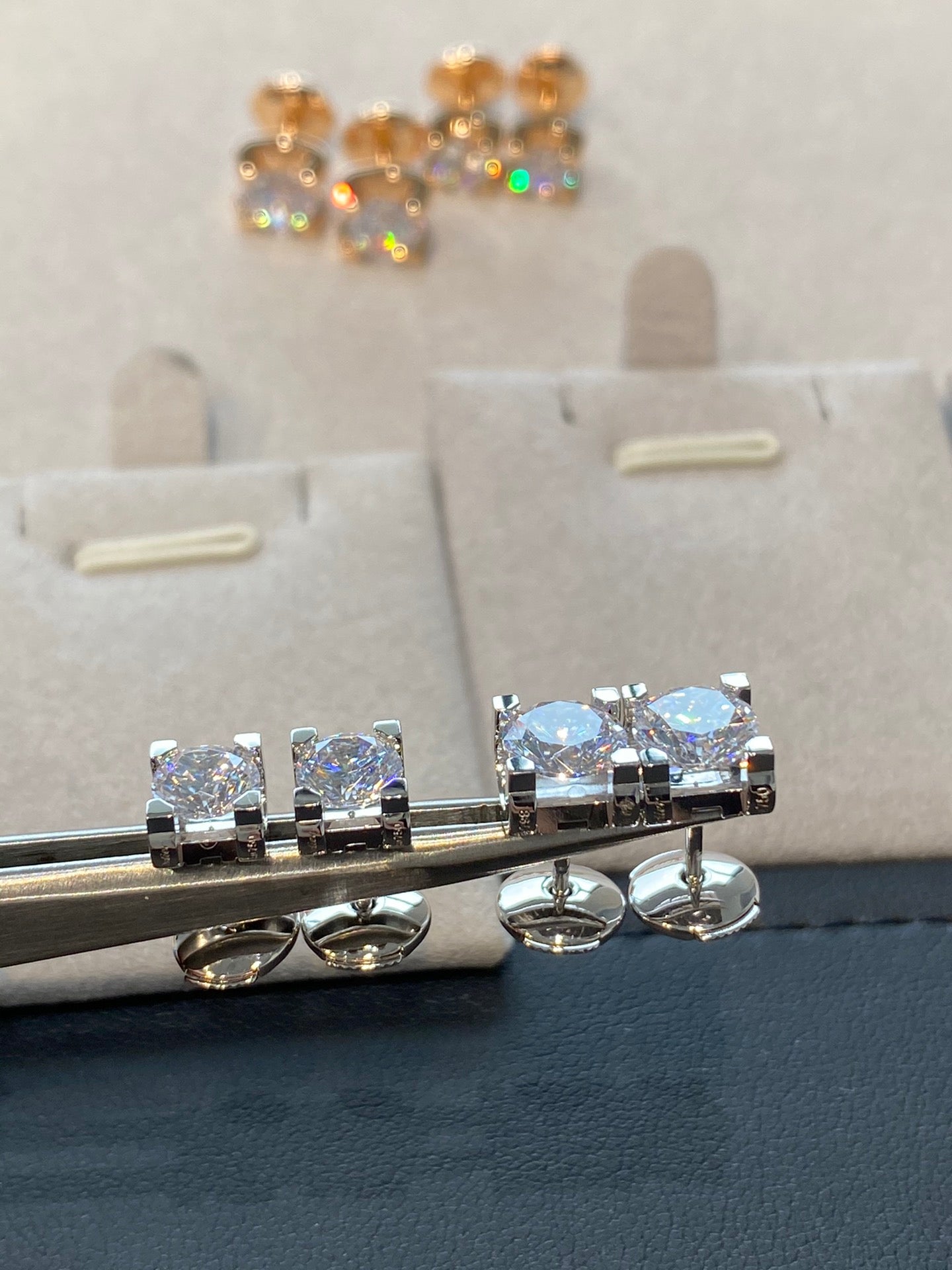 1:1 Cartier Moissanite horn earrings