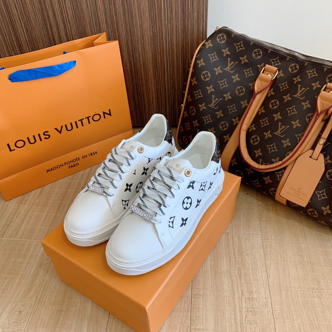 1:1 LV Black Shoelace buckle Sneakers