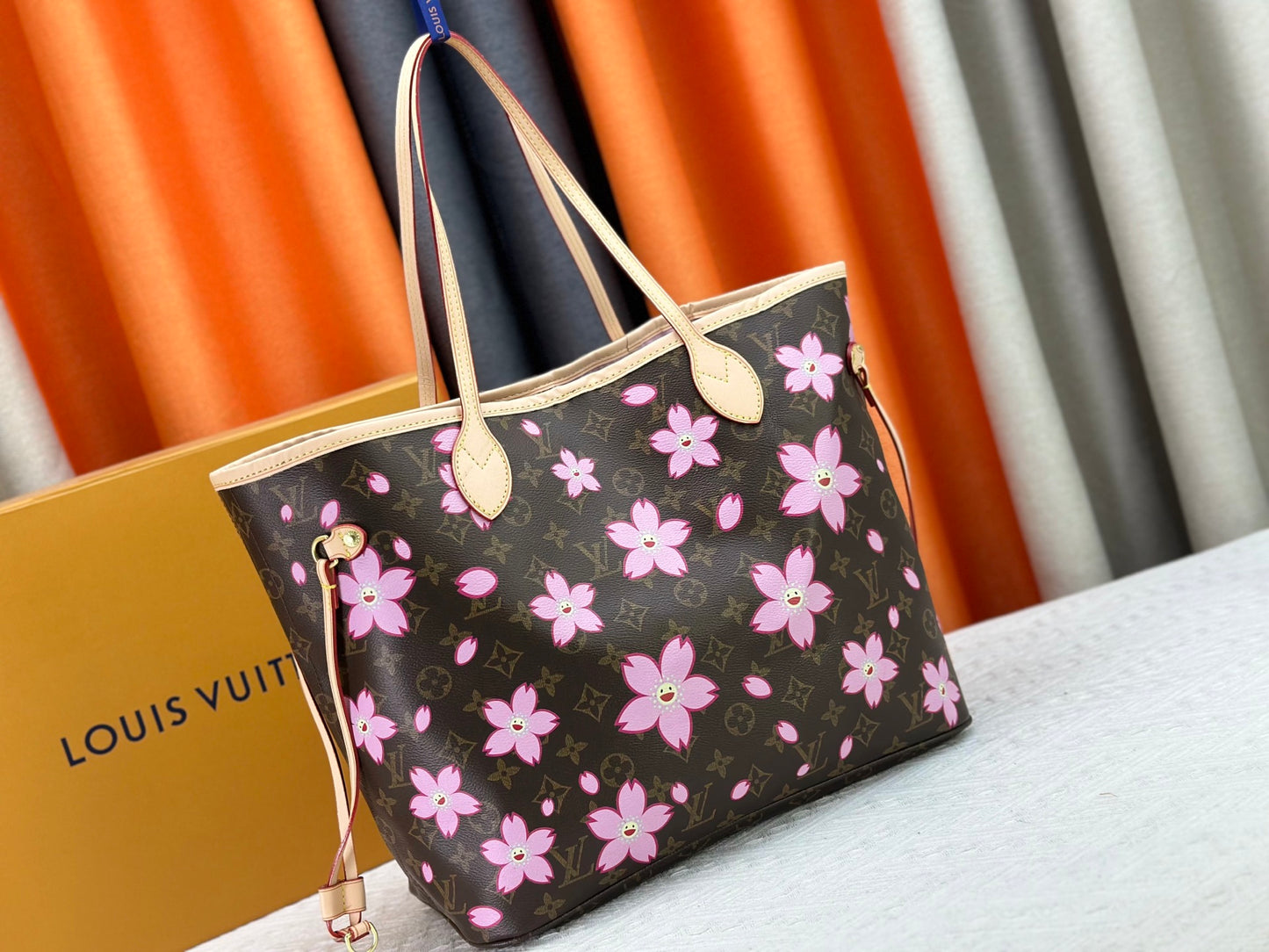 Original quality Takashi Murakami's classic cherry blossom monogram Neverfull