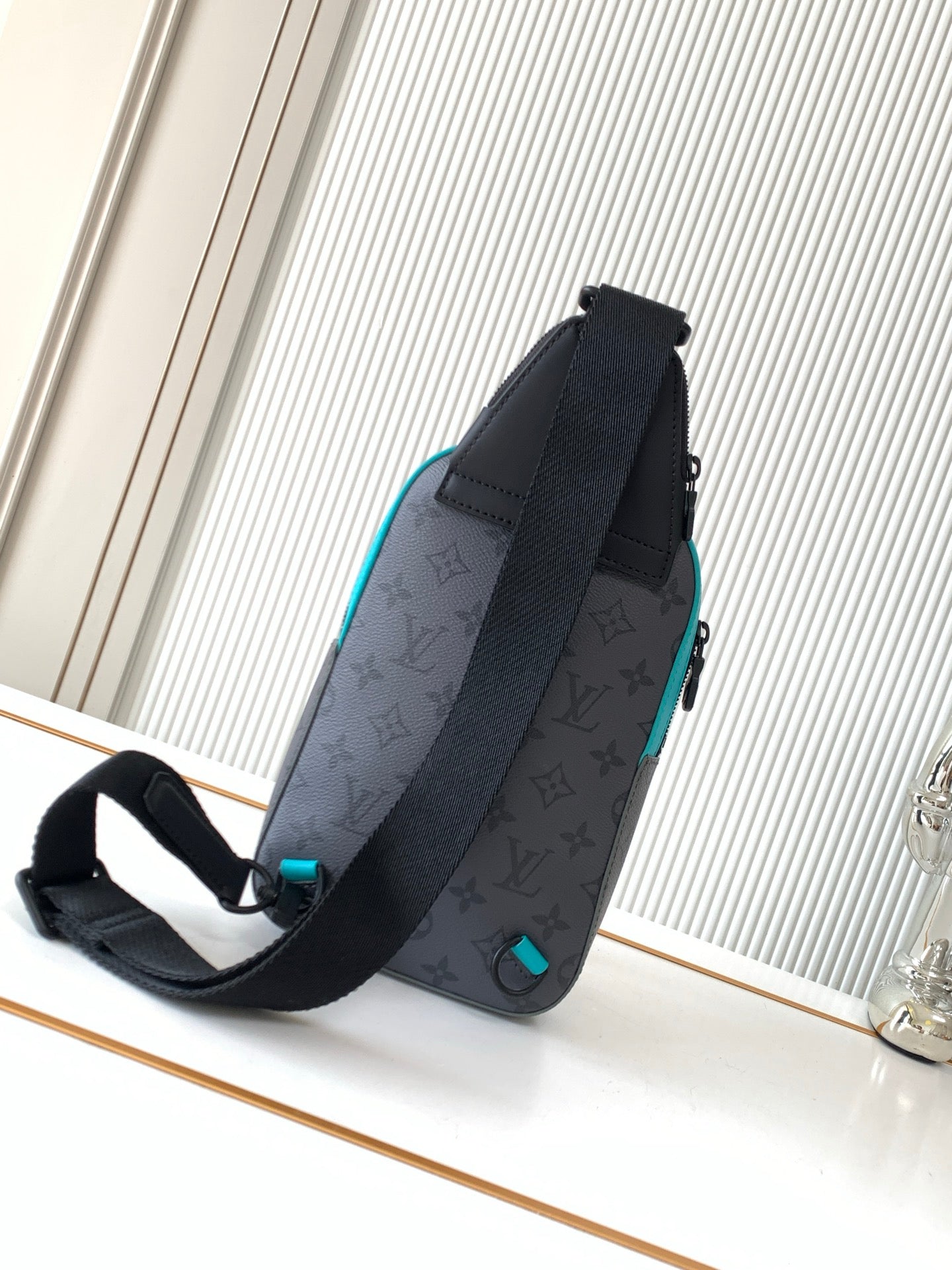 Louis Vuitton Avenue Slingbag PM 1:1