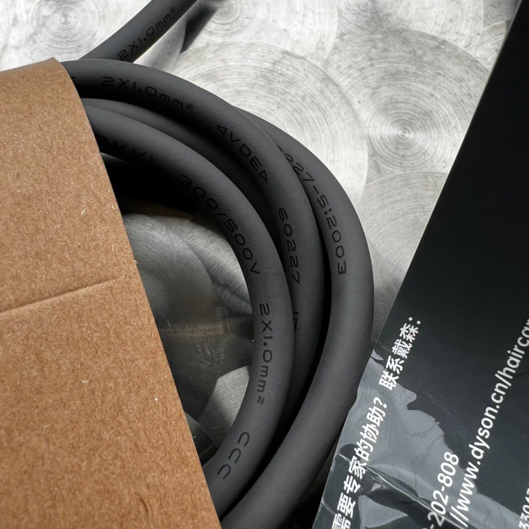 Dyson Supersonic hair dryer 1:1 Mirror quality