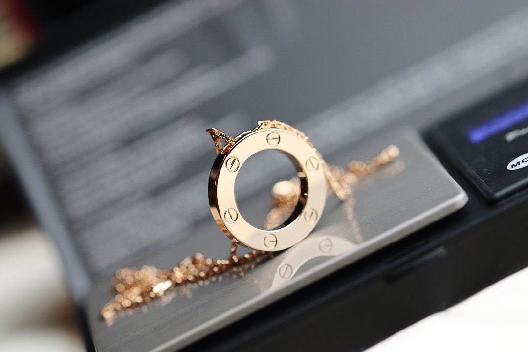 1:1 Cartier Gold diamond-free Big Cake Necklace