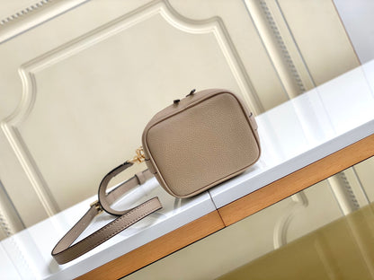 1:1 Beige Nano Noé Bucket Bag