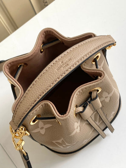 1:1 Beige Nano Noé Bucket Bag