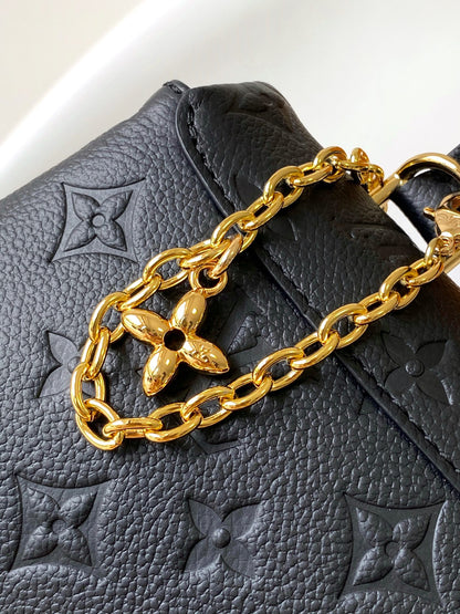 Top-tier Black Nano Madeleine