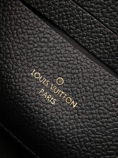 Top-tier Black Nano Madeleine