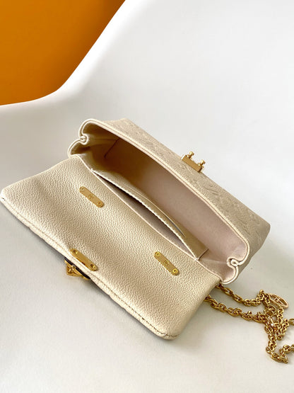 Original quality Beige Nano Madeleine