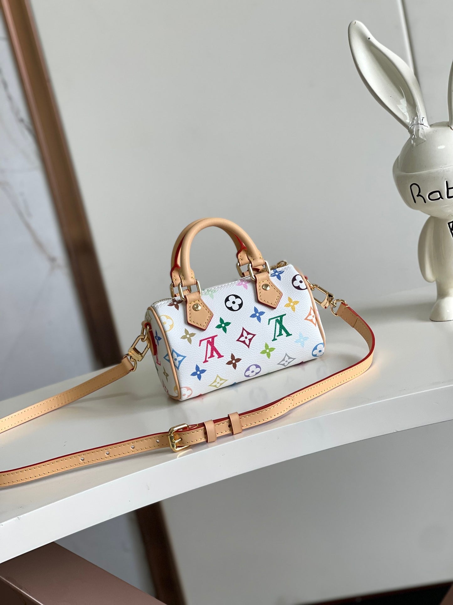 1:1 Lv White Tricolor Nano Speedy
