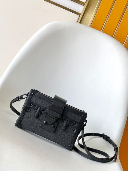 Top-tier All black Petite Malle