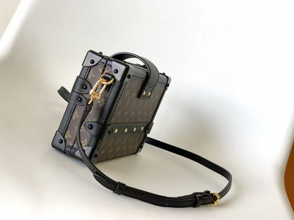 Top-tier Petite Malle Monogram