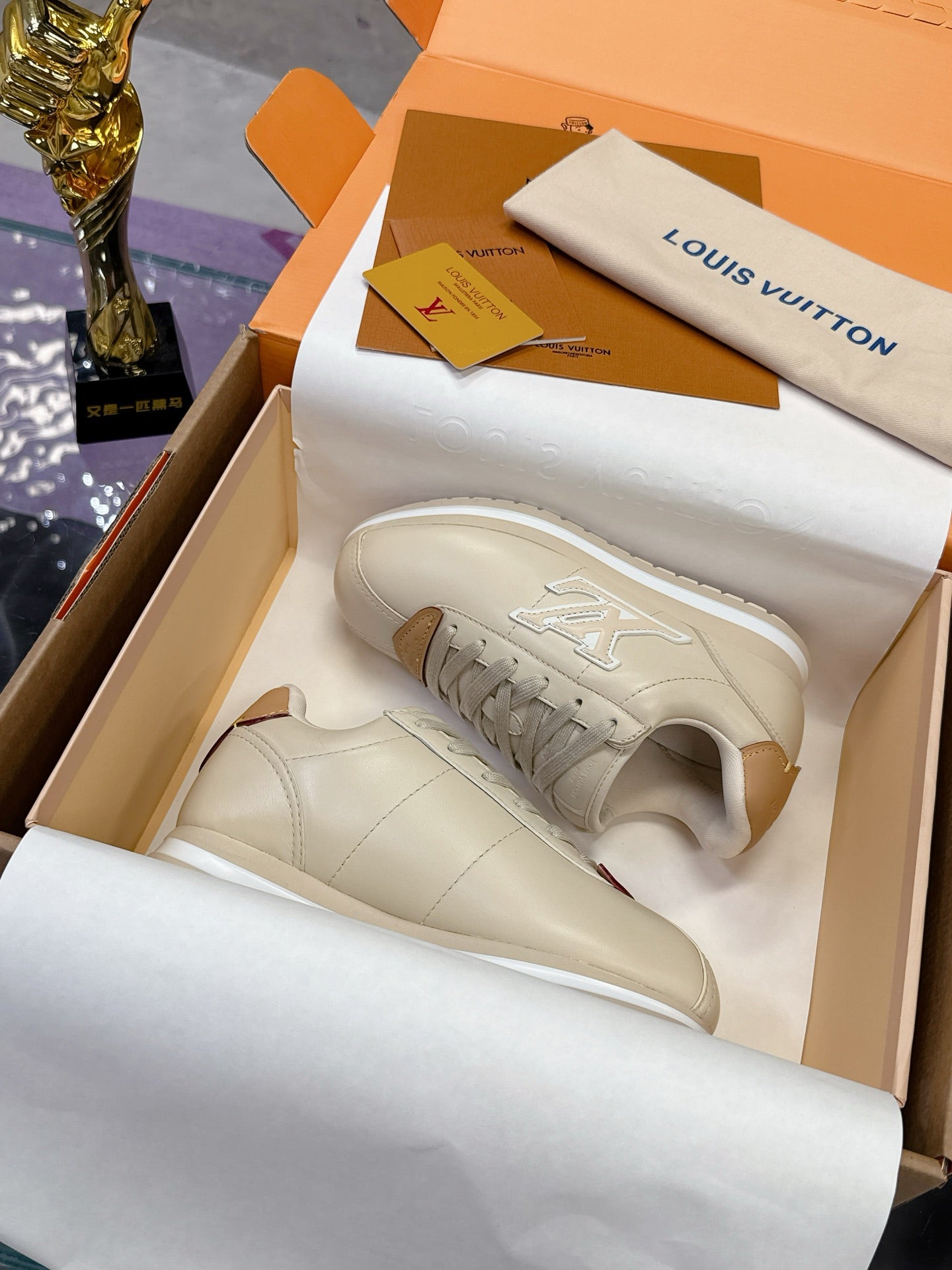 1:1 Lv Buttersoft Brown Forrest Gump Shoes