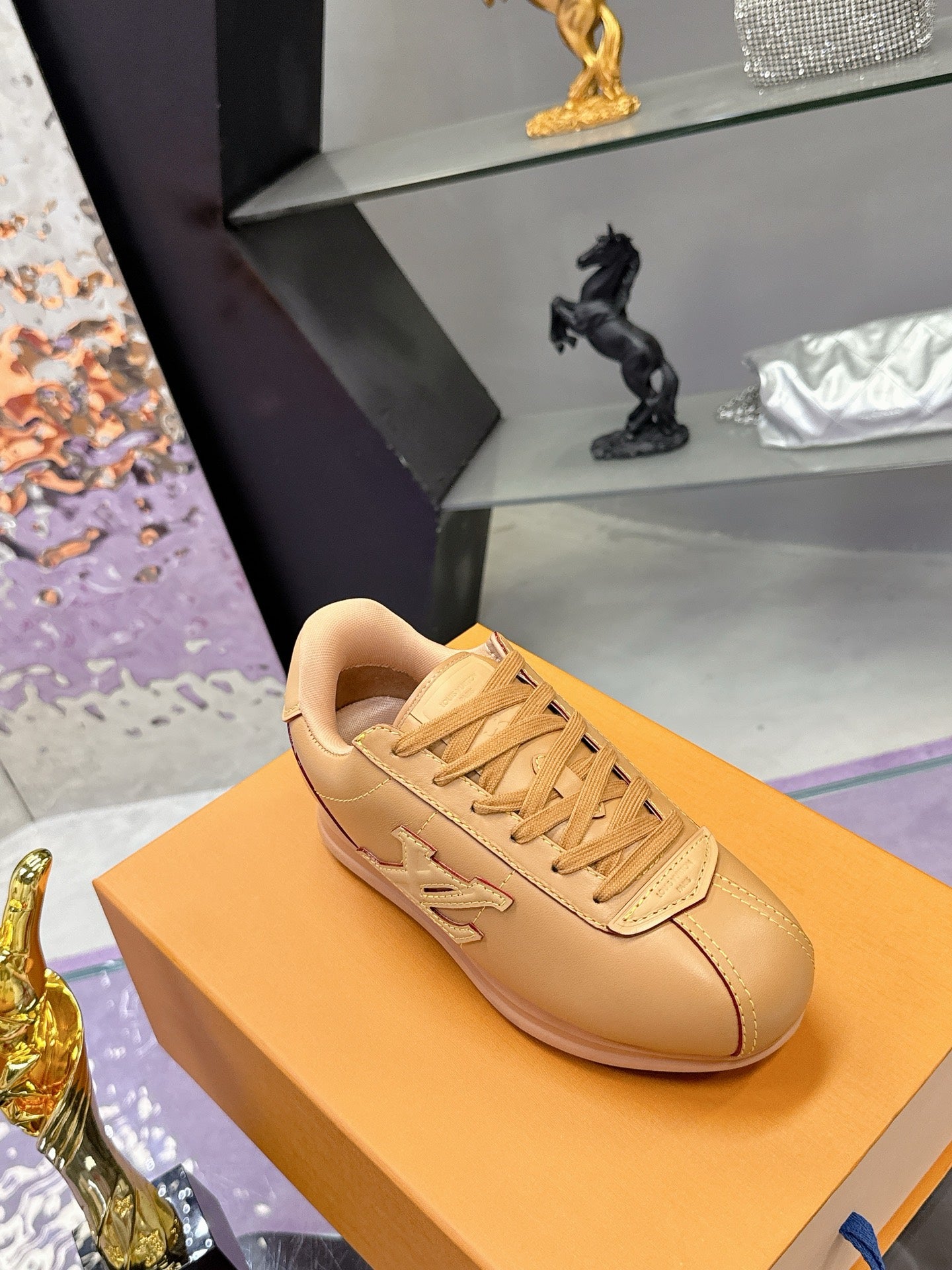 1:1 Lv Buttersoft Brown Forrest Gump Shoes