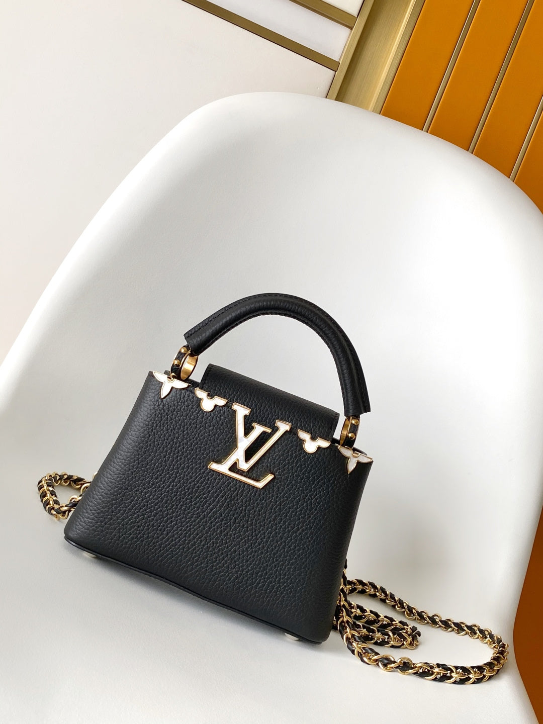 Top-tier Black Capucines BB