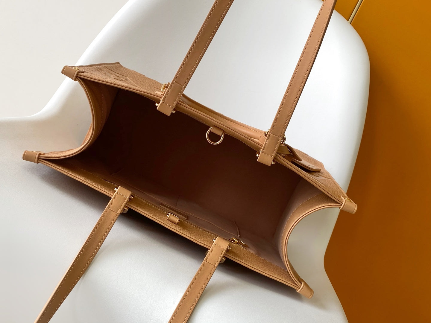 Top-tier original Brown Emboss Monogram OnTheGo