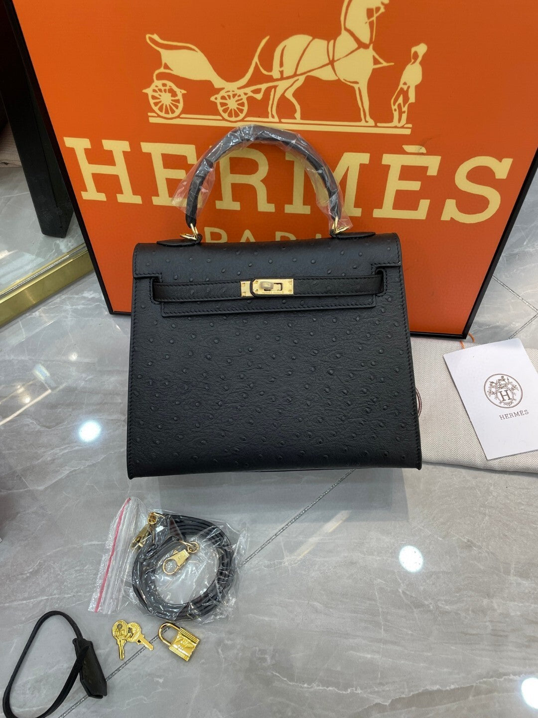 1:1 Hermes Kelly 25 Ostrich pattern