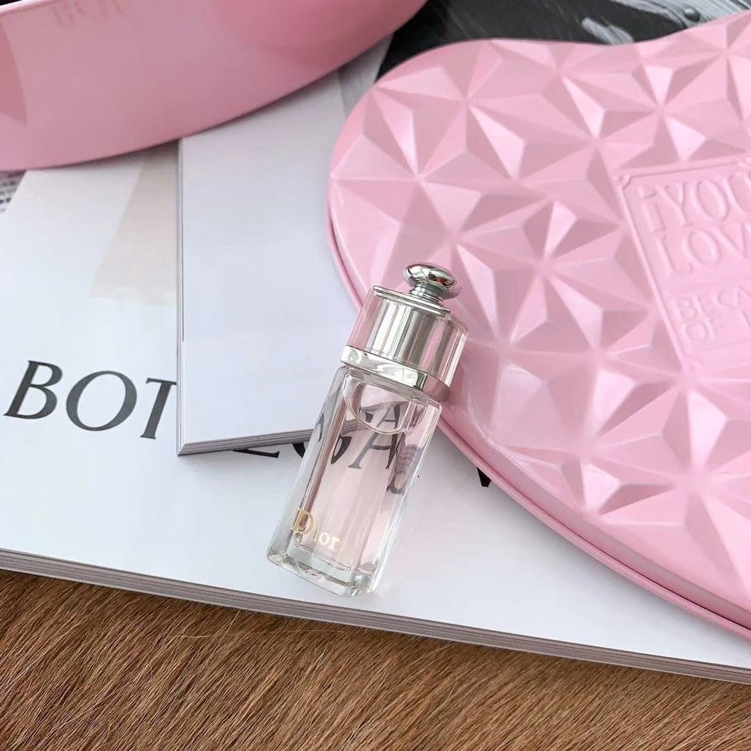 1:1 Dior Limited Edition Heart-Shaped Tin Box Perfume Sample Set