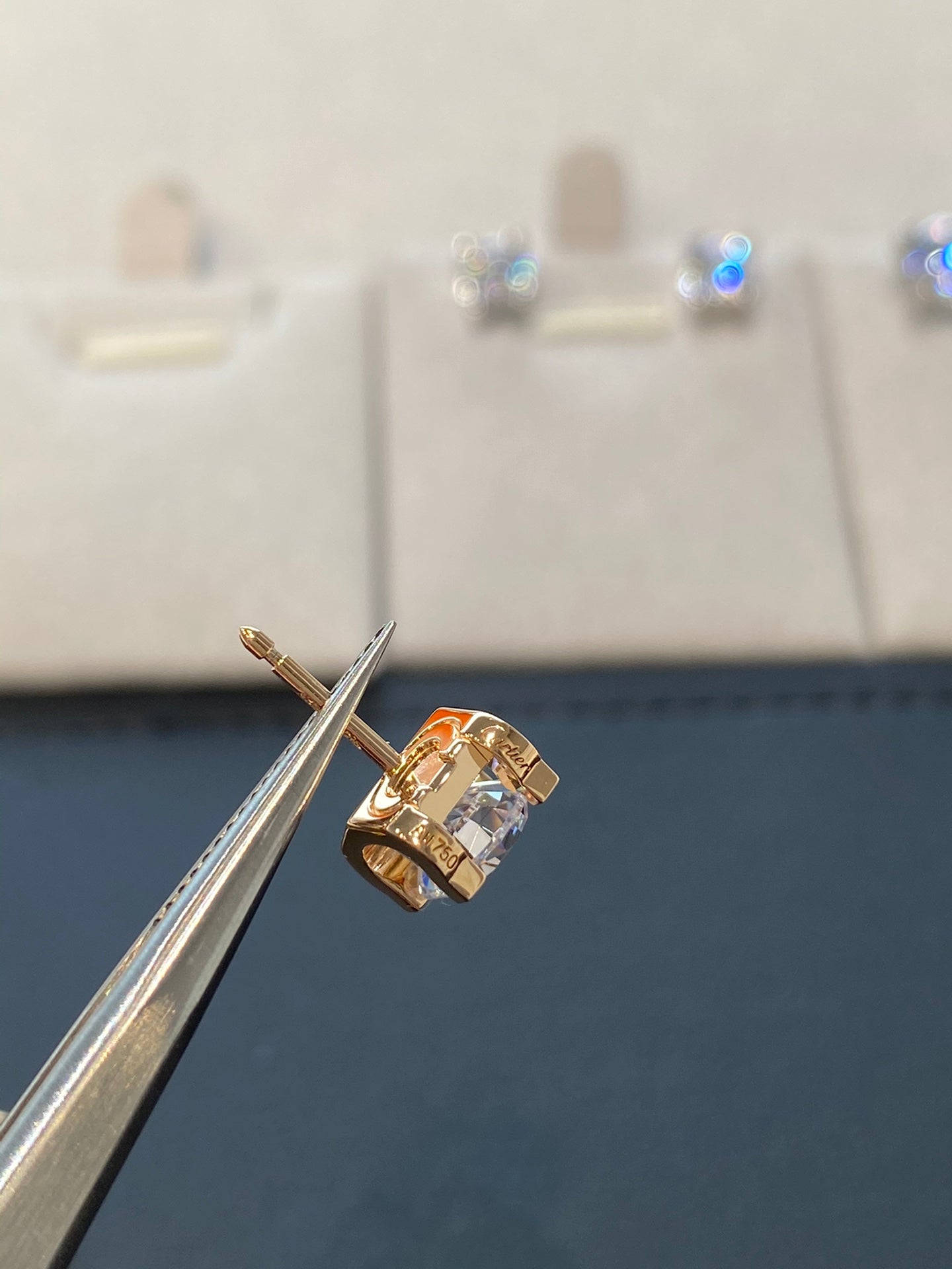 1:1 Cartier Moissanite horn earrings