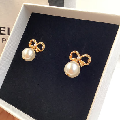 1:1 Celine pearl stud earrings