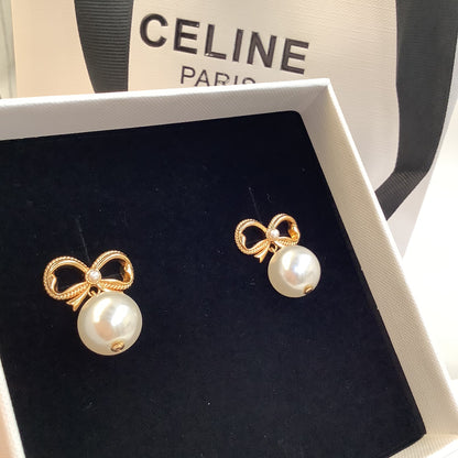 1:1 Celine pearl stud earrings