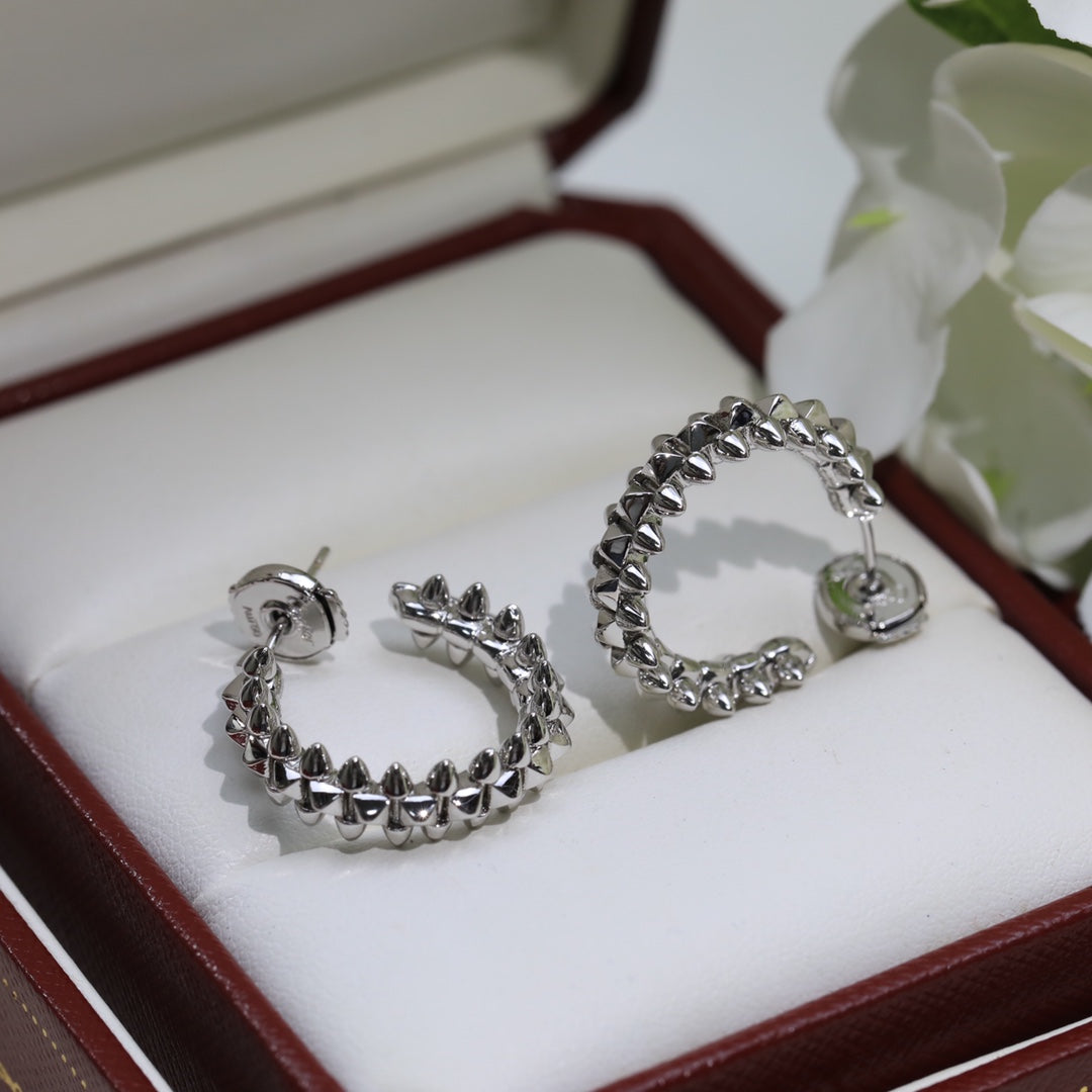 1:1 Small Clash de Cartier studded earrings