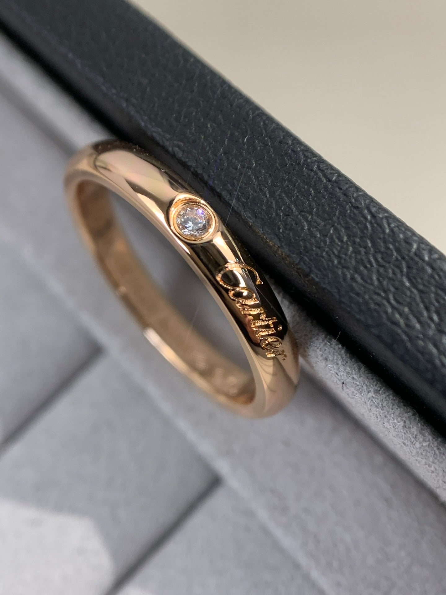 1:1 Cartier Rose gold solitaire diamond band ring