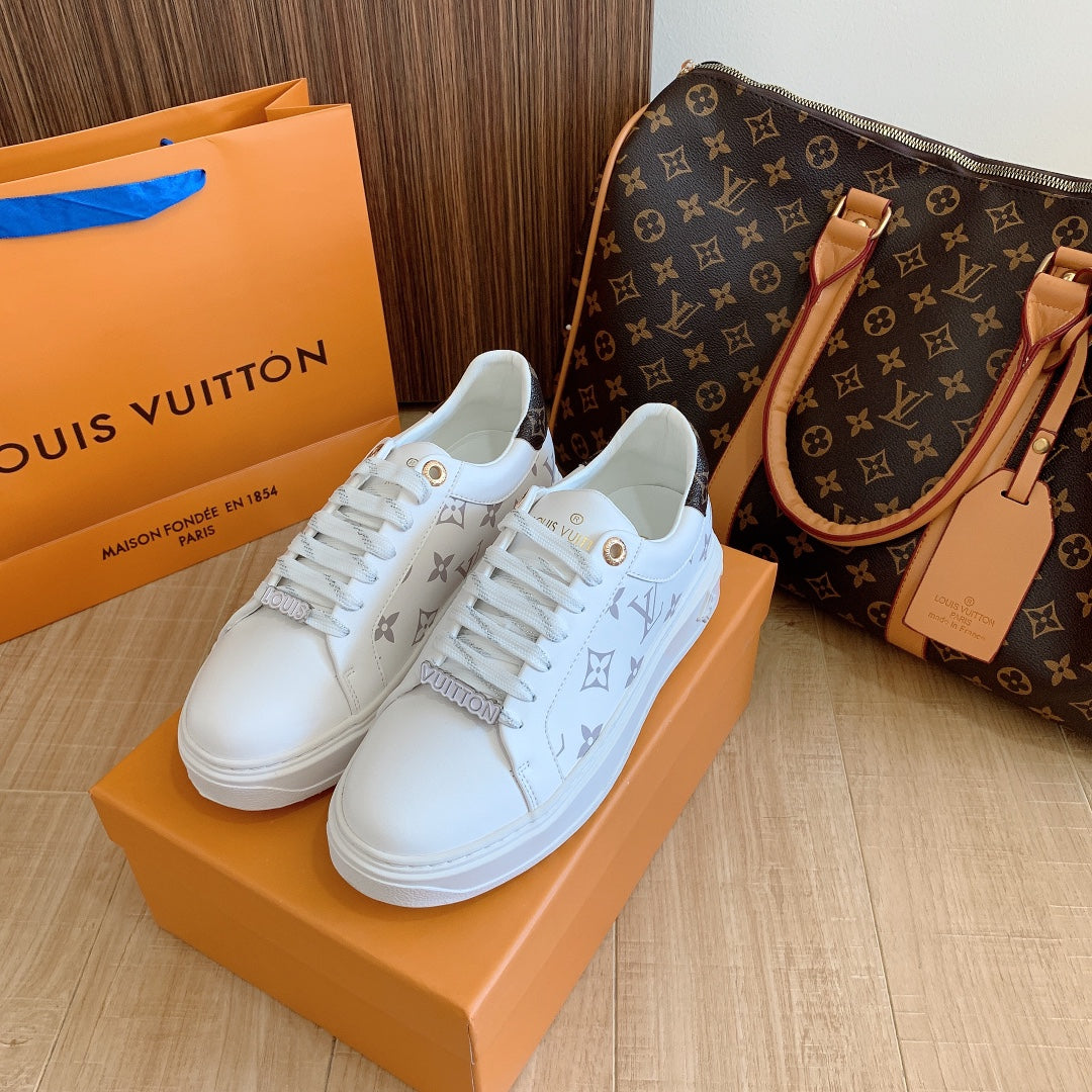 1:1 LV Grey Shoelace buckle Sneakers