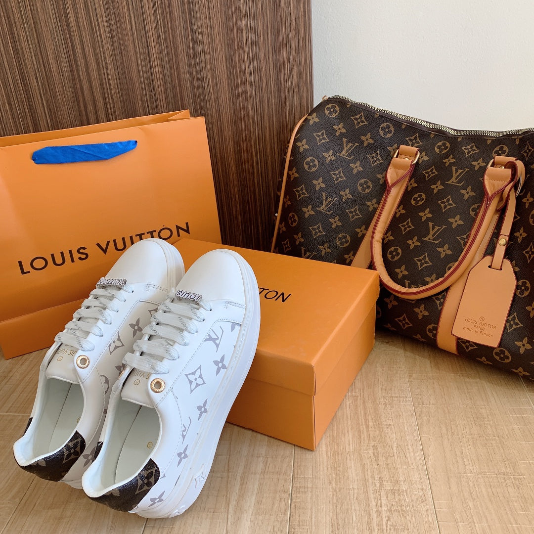 1:1 LV Grey Shoelace buckle Sneakers