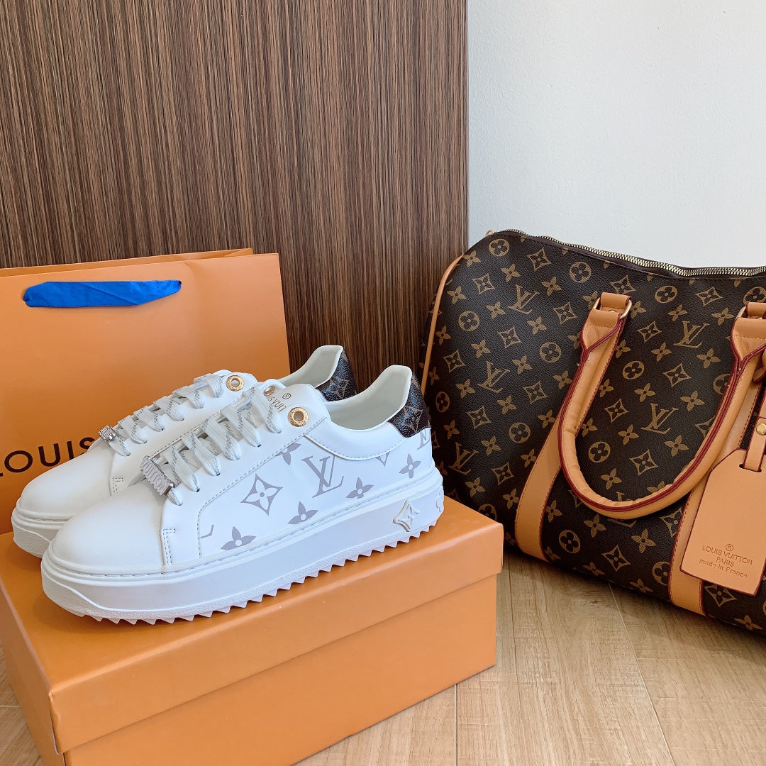 1:1 LV Grey Shoelace buckle Sneakers