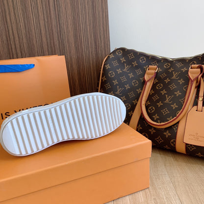 1:1 LV Beige Shoelace buckle Sneakers