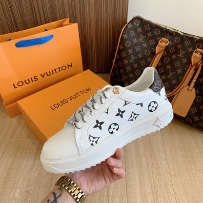 1:1 LV Black Shoelace buckle Sneakers