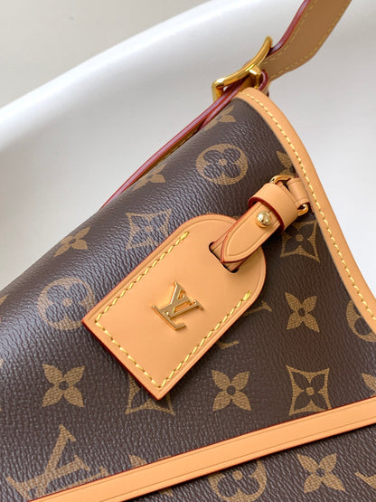 1:1 Lv  Monogram CarryAll