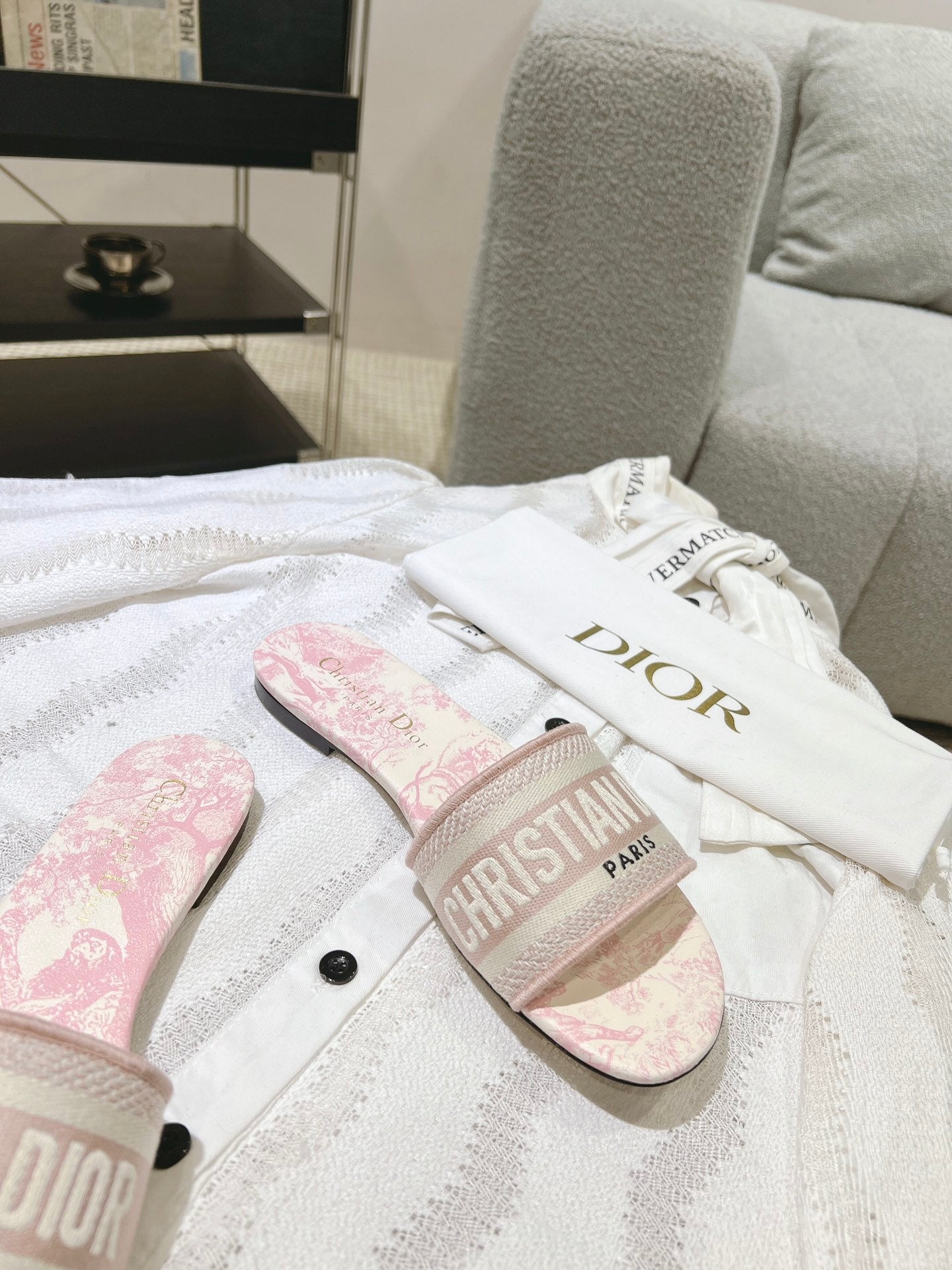 1:1 Dior Women's Monogram Embroidered Leather-Soled Slippers