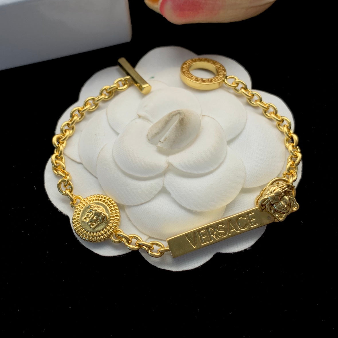 1:1 Versace bracelet