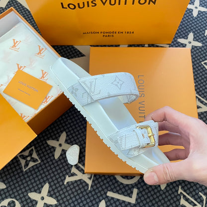 1:1 LV slippers