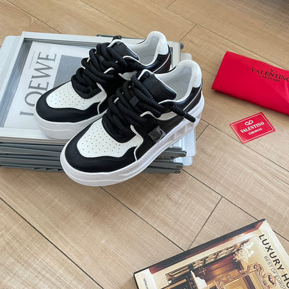 1:1 Valentino studded low-top sneakers