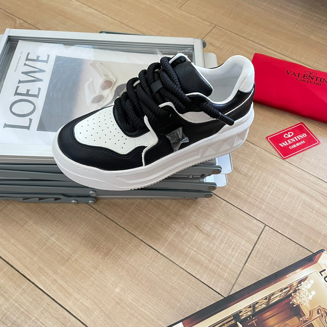 1:1 Valentino studded low-top sneakers