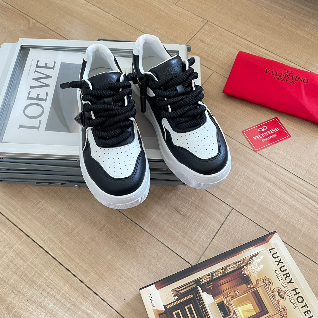 1:1 Valentino studded low-top sneakers