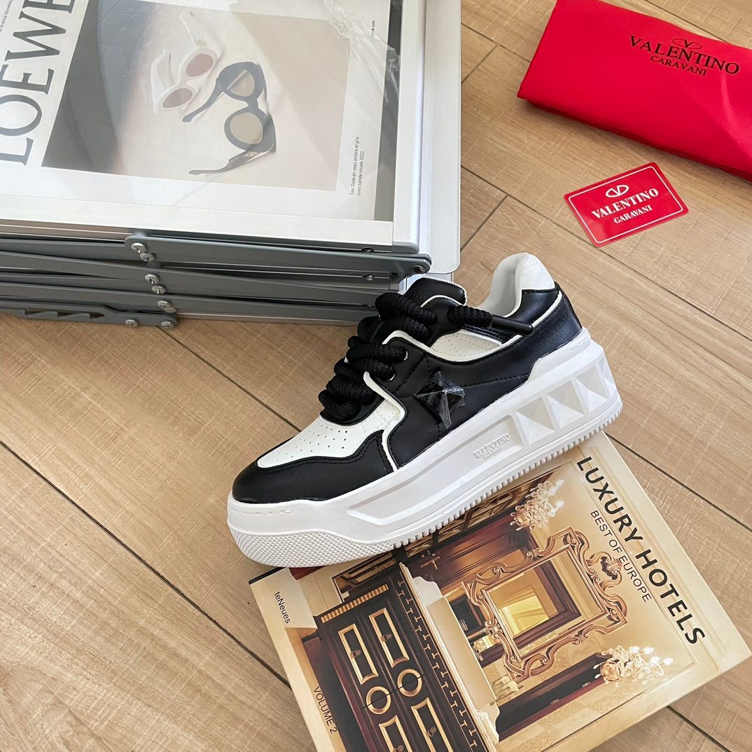 1:1 Valentino studded low-top sneakers