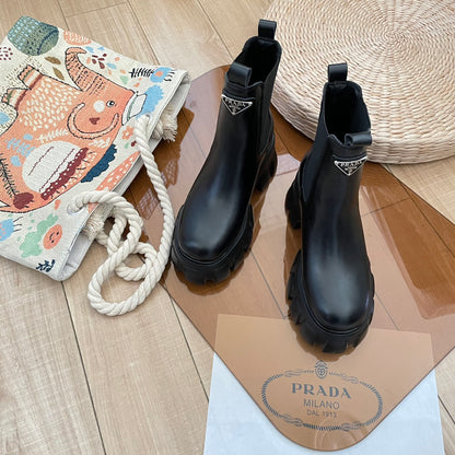 1:1 Prada Chelsea Boots