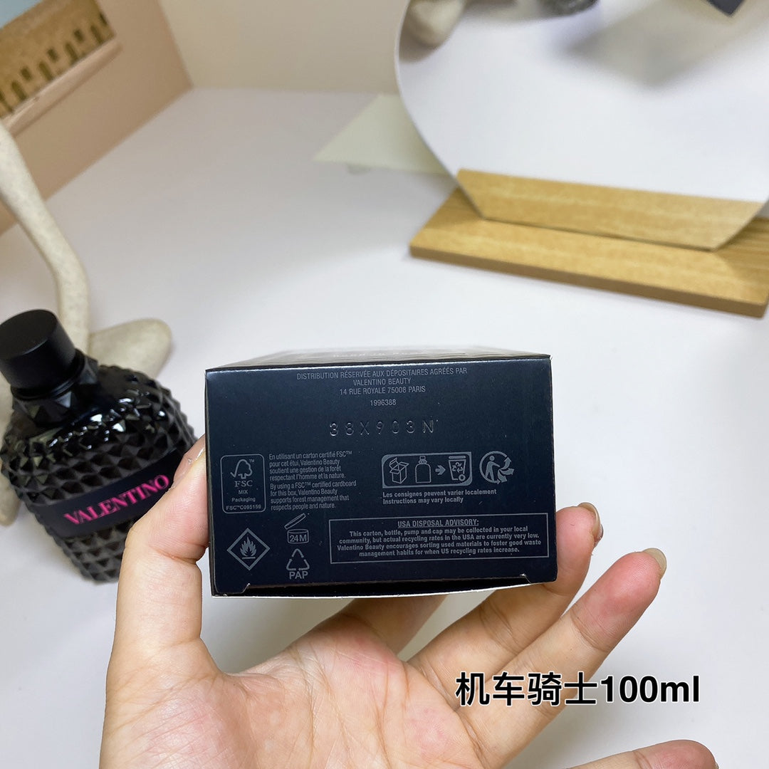 1:1 Valentino Uomo Born In Roma Coral Fantasy Eau de Toilette 100ml