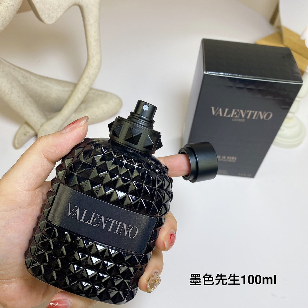 1:1 Valentino Uomo Born In Roma Rockstud Noir 100ml