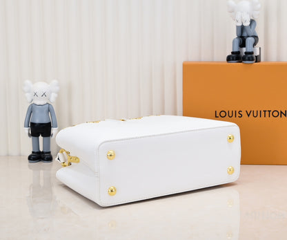 Original quality White Capucines GM