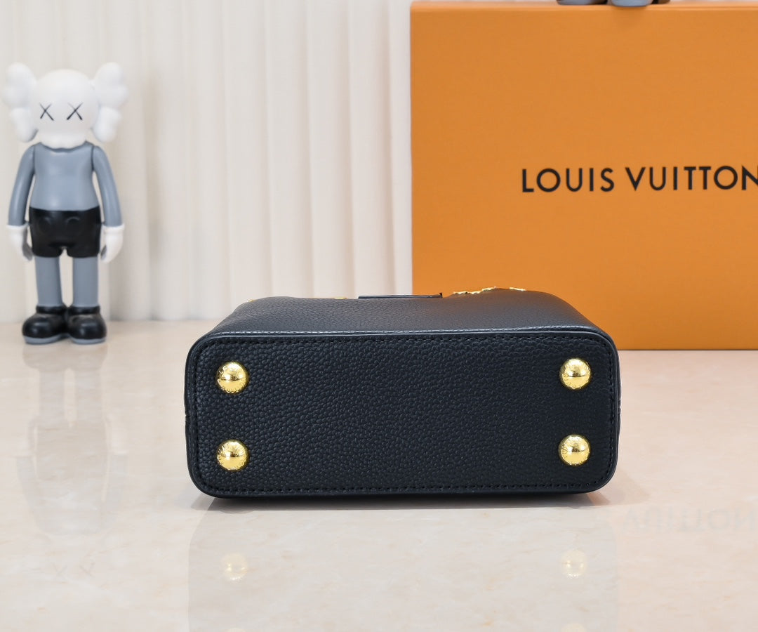 Original quality Black Capucines Mini