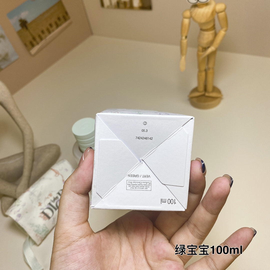 1:1 Dior Bonne Etoile Lucky Star Green Bottle 100ml