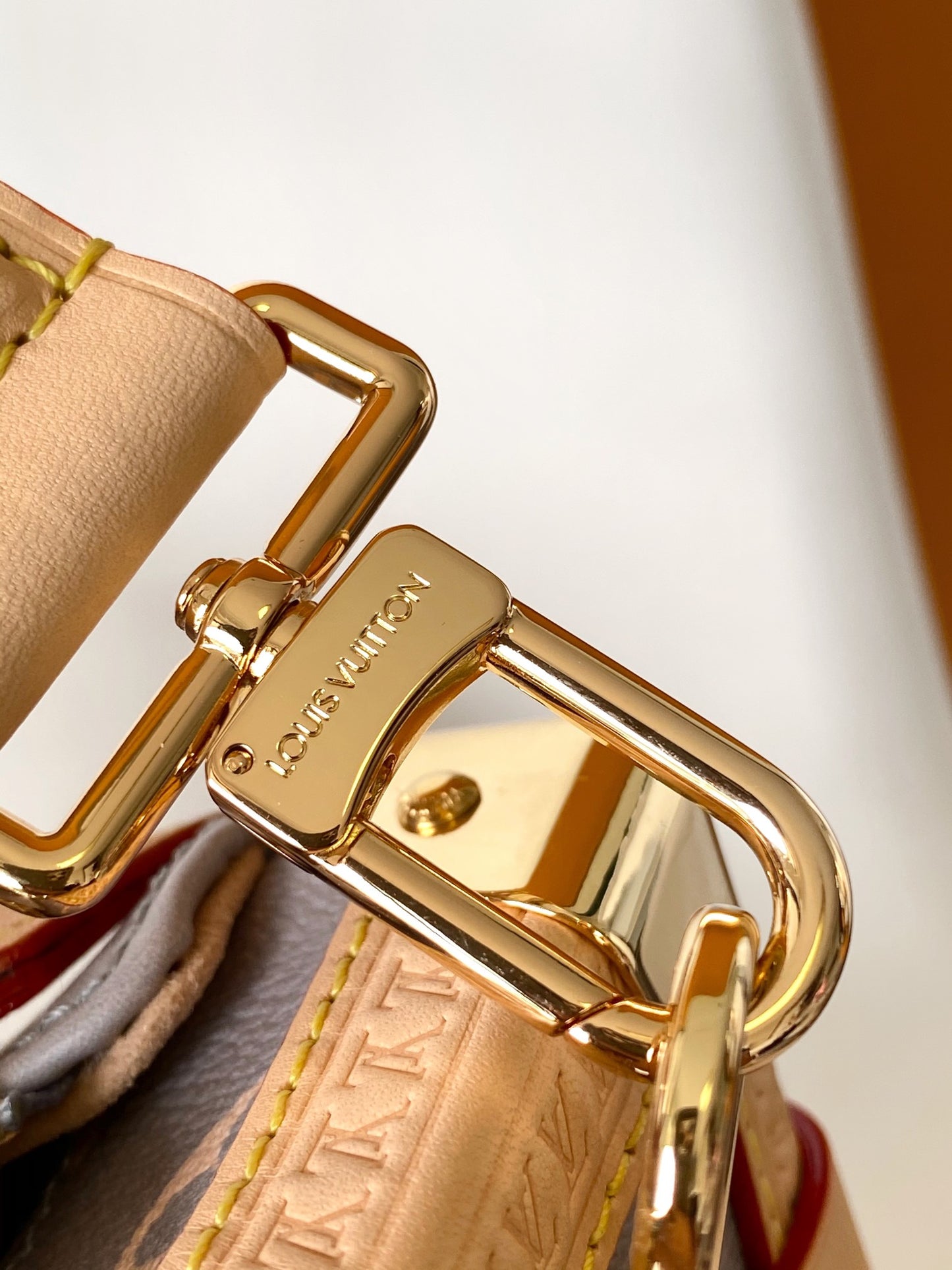 Top quality Grey & Pink  Side Trunk MM