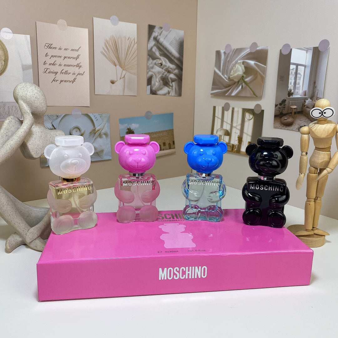 1:1 Moschino Pink Teddy Bear Sample Set 30ml x 4