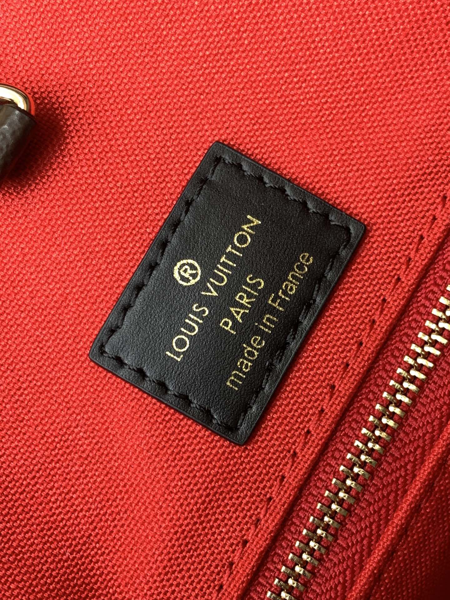 1:1 Monogram OnTheGo