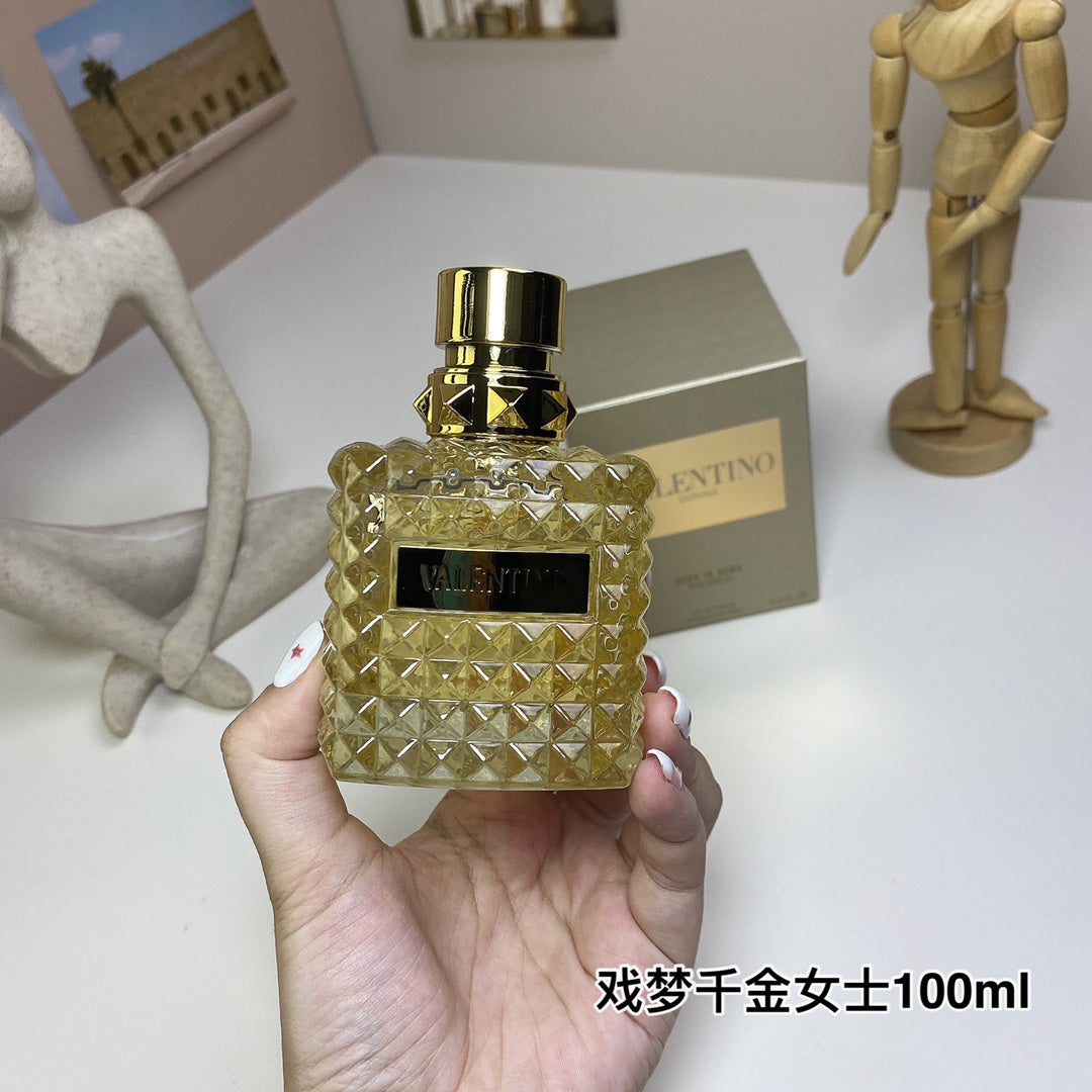 1:1 Valentino Donna Born In Roma The Gold 100ml