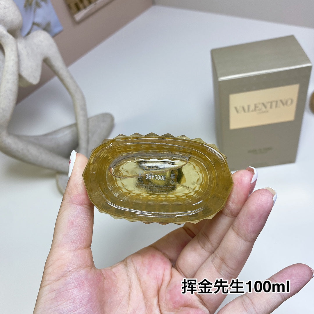 1:1 Valentino Uomo Born In Roma The Gold 100ml